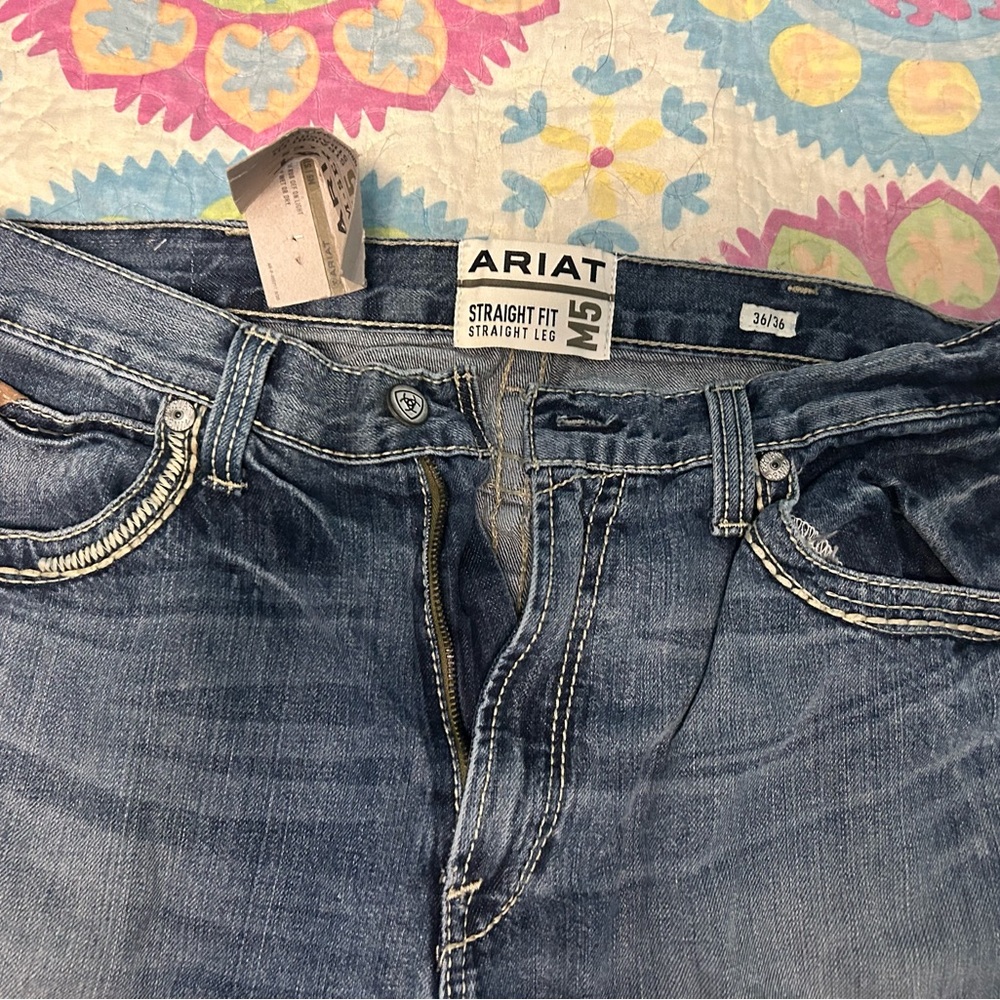 Ariat 36x36 men’s blue jeans, new with tags